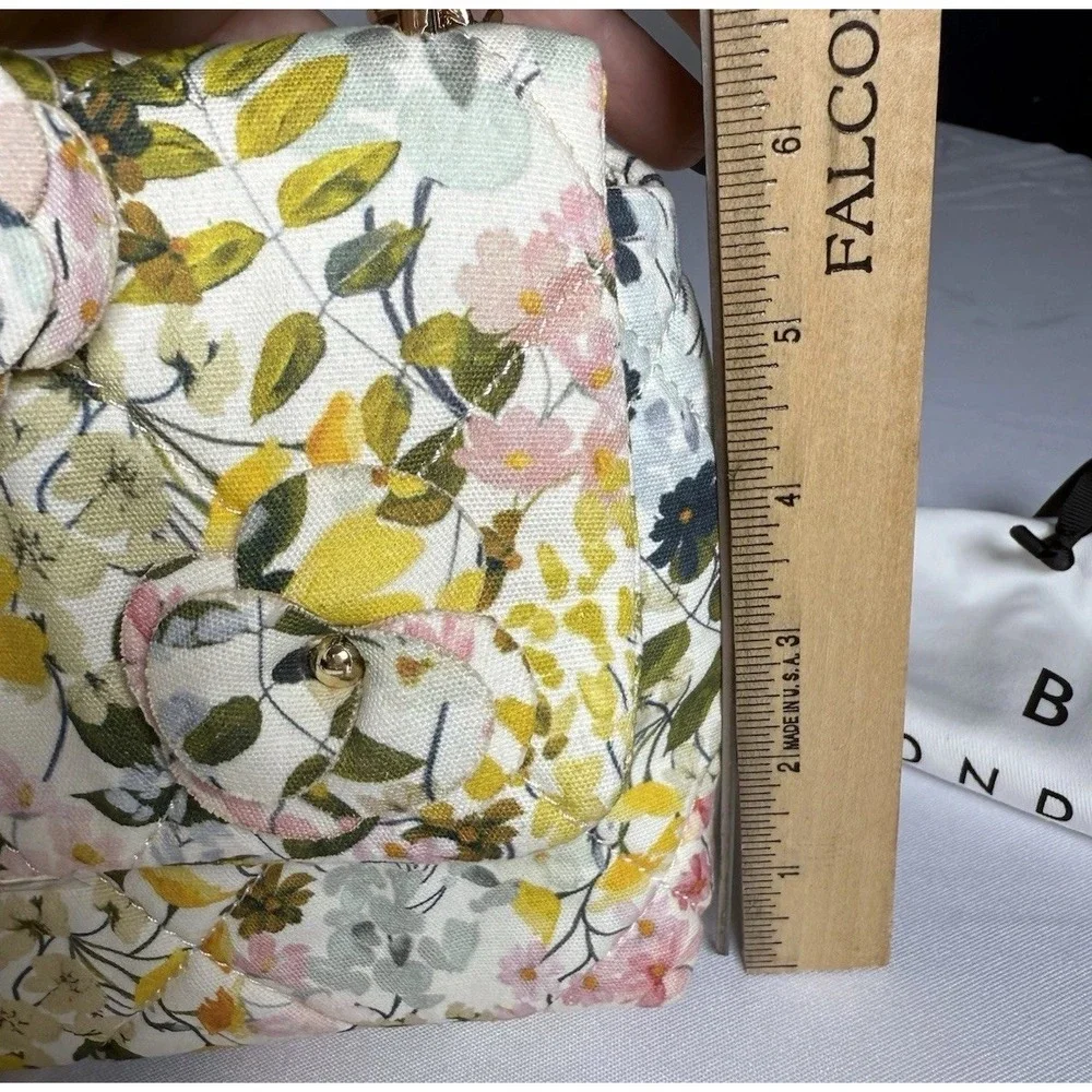 NWT TED‎ BAKER Ginn Marie Gold chain Flap CrossBody Bag Floral Applique Quilted